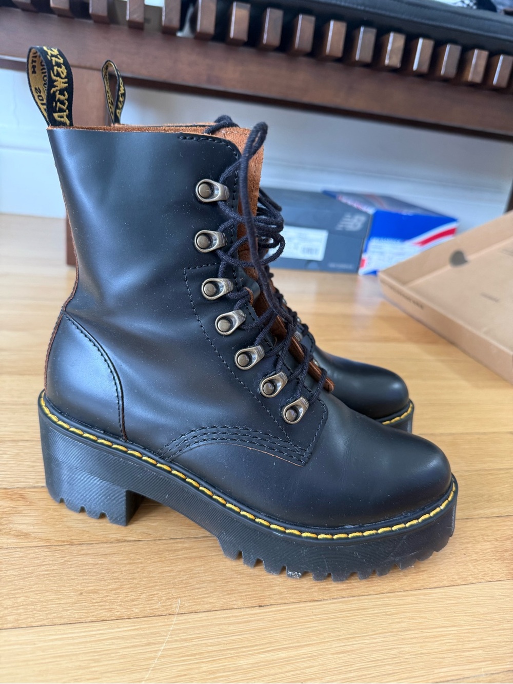 Dr. Martens Leona Black Leather Combat Boots size 7 - Picture 4 of 8